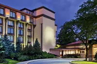 Ramada by Wyndham Cleveland Independence Hotel a Independence