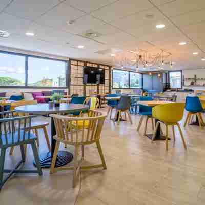 Campanile Marseille Est - Aubagne Dining/Meeting Rooms