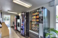 波特蘭南6號汽車旅館 - 奧斯威戈湖 - 提加 - Wi-Fi
