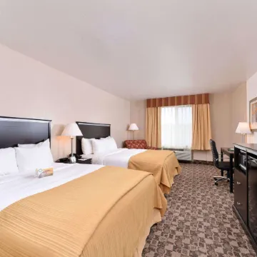 Quality Inn Vernal Near Dinosaur National Monument