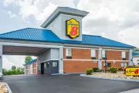 Super 8 by Wyndham Dandridge Hotels in Dandridge