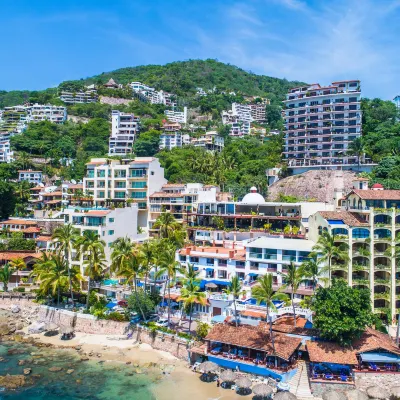 Marboka Hotel & Suites Hotels near Las Estacas Beach