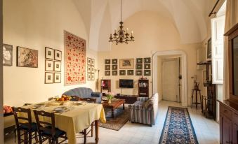 Palazzo Bernardini Suites