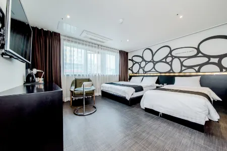 Publico Hotel