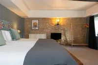The Jersey Arms Hotel فنادق في Cherwell