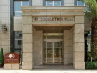 DoubleTree by Hilton Hotel Naha Hotels near Asahibashi Station