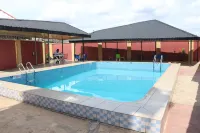 Grand Decent Hotel and Suites
