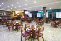 Hotel Golden Park Sorocaba & Convenções - by Nacional Inn - breakfast