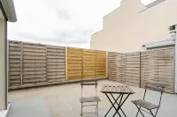Résidence Hôtel le Relais Amélie Hotels in der Nähe von Roux Bouffe Anne