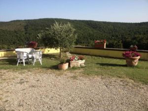 Charming Villa with 6 Bedrooms in Umbria - Italy