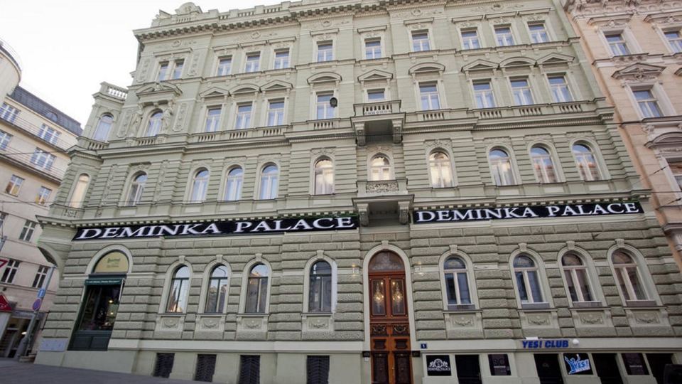 Deminka Palace