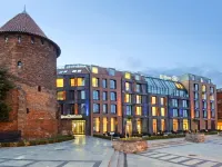 Hilton Gdansk Hotels near Centrum