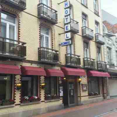 Hotel Du Commerce Hotel Exterior
