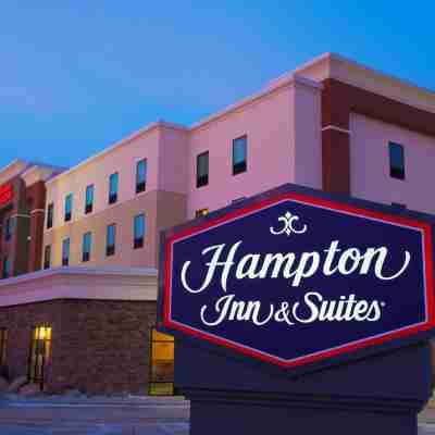 Hampton Inn & Suites Bismarck/Northwest Hotel Exterior