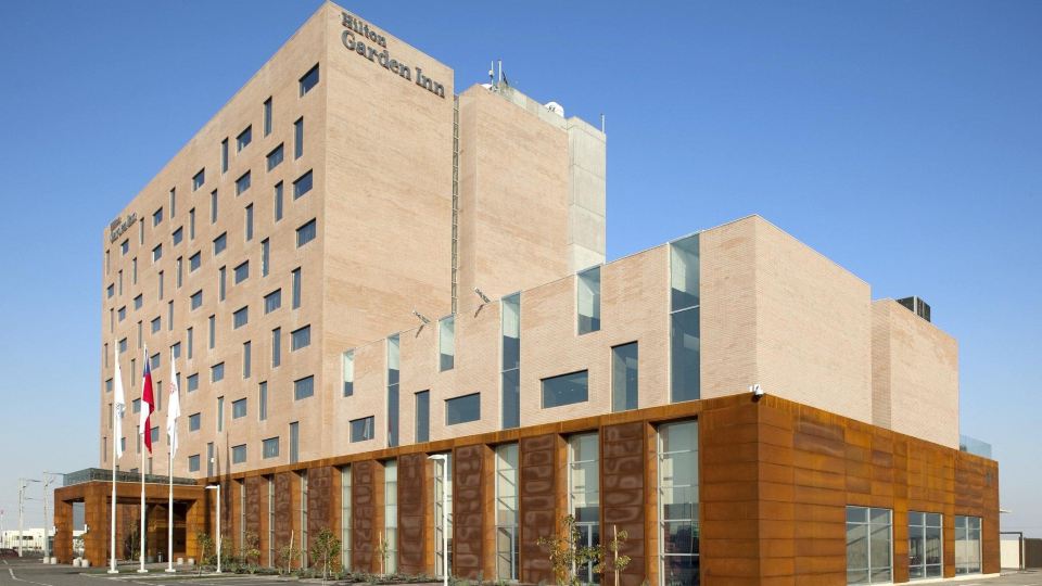 Hilton Garden Inn Santiago - Airport