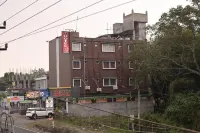 Hotel Tlb Palace