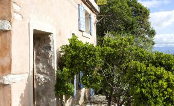 Logis le Mas Et la Flambee du Luberon