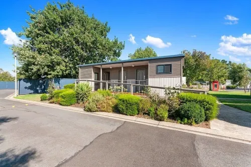 Traralgon Holiday Village