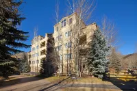 Sheraton Lakeside Terrace Villas at Mountain Vista, Avon, Vail Valley Các khách sạn ở Avon