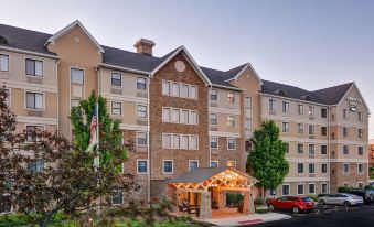 Homewood Suites by Hilton Aurora Naperville