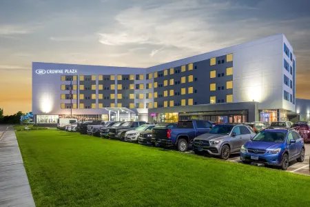 Crowne Plaza Kearney Отели в г. Коллинс