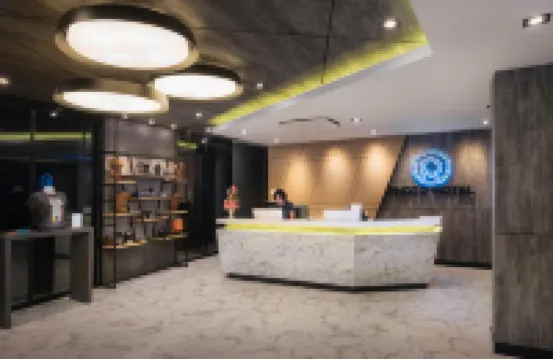 อาร์ โฟโต้ โฮเทล โรงแรมในนครพนม