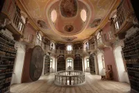 Old Kings Design Hostel