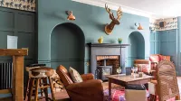 The Bear Hotel - 2 Sao