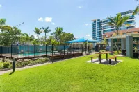 Broadwater Keys Holiday Apartments Hotels in Runaway Bay