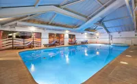 DoubleTree by Hilton Bristol North - Pools