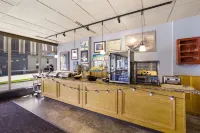 Best Western Riverfront Inn - breakfast