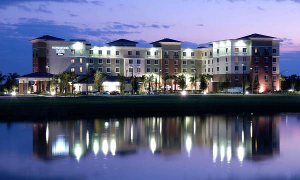 Homewood Suites by HIlton Port St. Lucie-Tradition