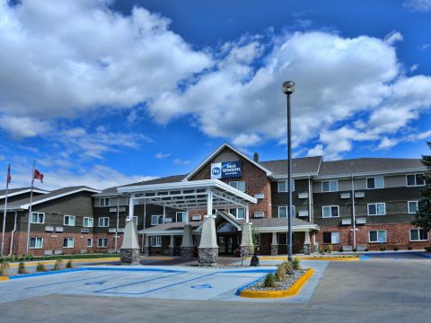 Best Western Harvest Inn  Suites