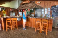 Deco Stop Lodge - bar