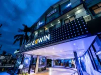 Hotel Erwin Venice Beach Hotels near Getty Center