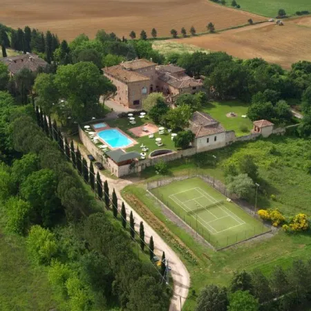 Residence Borgo San Lorenzo a Linari