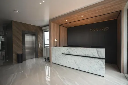 Conjioo Hotel Jakarta Managed by Mhm