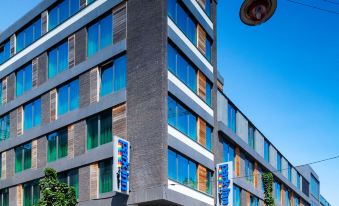 Park Inn by Radisson Brussels Midi