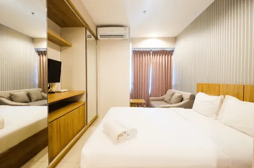 Best Furnished Studio @ Grand Kamala Lagoon Apartment Hotel di Bekasi Barat