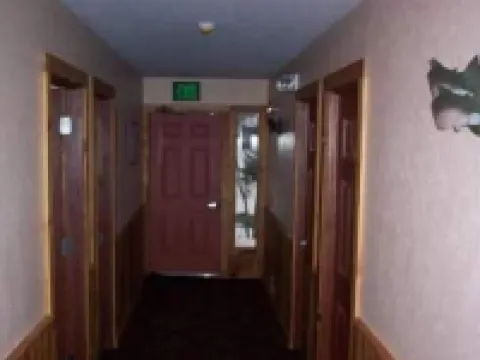 K&G Lodge Hotels in Oswego County