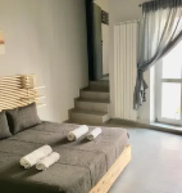 恩納市中心酒店 鄰近Torre di Federico II的酒店