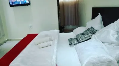 CommonLens Inn Hotels in Kajjansi