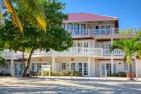 The Colonial at Jaguar Reef Hoteles en Dangriga