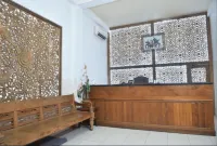 Hotel Family Nur Hotels in Sumenep