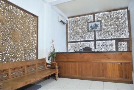 Hotel Family Nur Отели в г. Суменеп