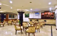 باهاري إن تيجال فنادق في West Tegal