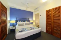 Reef Club Resort - Beach