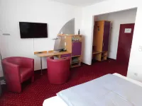 Hotel Konradp Holzkirchen Hotels in Holzkirchen
