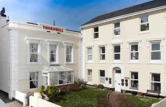 特羅恩希爾酒店