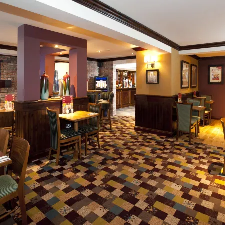 Premier Inn Derry / Londonderry hotel Отели рядом с достопримечательностью «Гилдхолл»